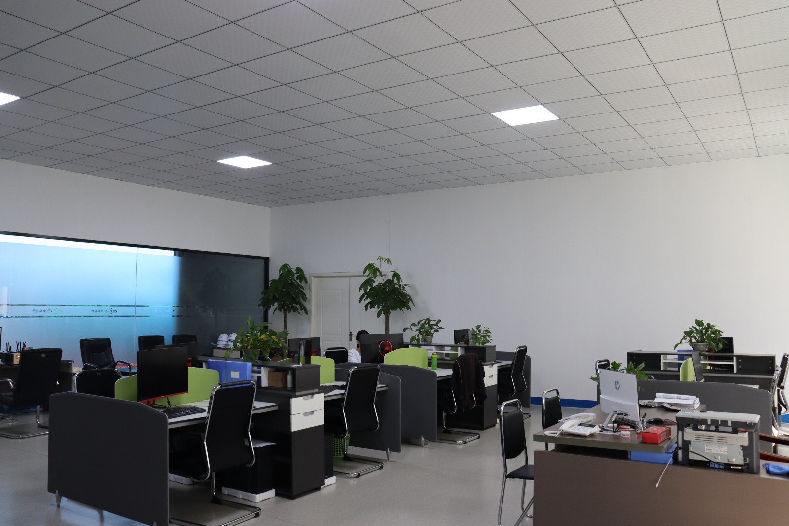 辦公室 (1).JPG